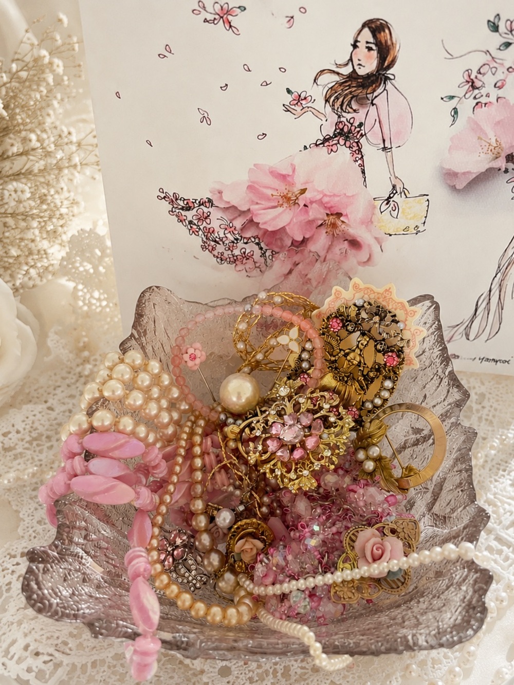 🫖🌸 Pink & Pearls Romantic Trinket Mix - Picture 4 of 8